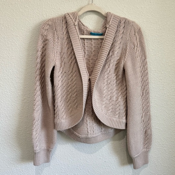 Alice + Olivia Sweaters - Alice+Olivia Chunky Cable Knit Hooded Cardigan Sweater Size Small Cropped Wool